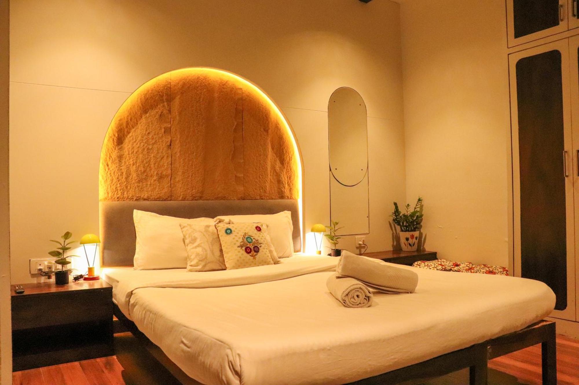 Hotel Blue Door Būndi Zewnętrze zdjęcie